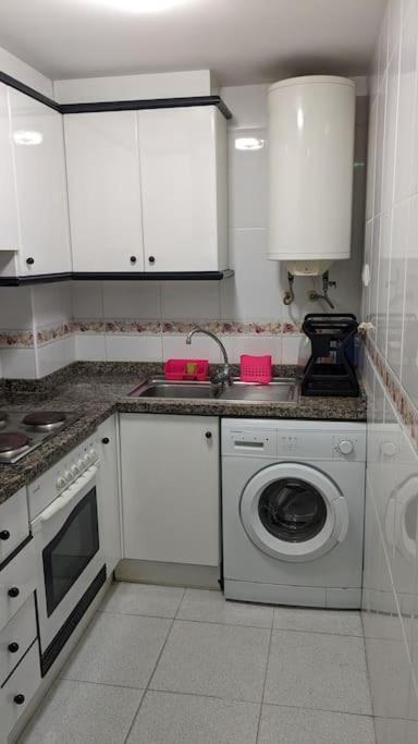 Apartamento En Daimus Bagian luar foto