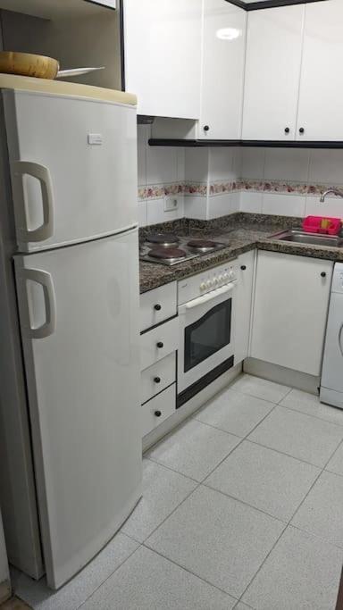 Apartamento En Daimus Bagian luar foto